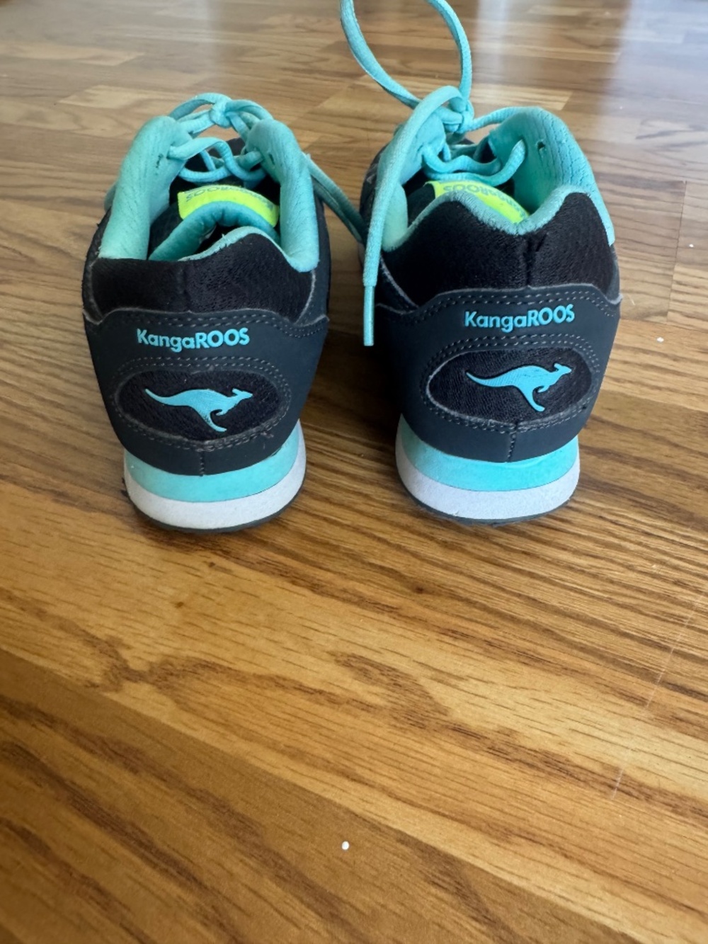 KangaRoos size 7 - Picture 3 of 7
